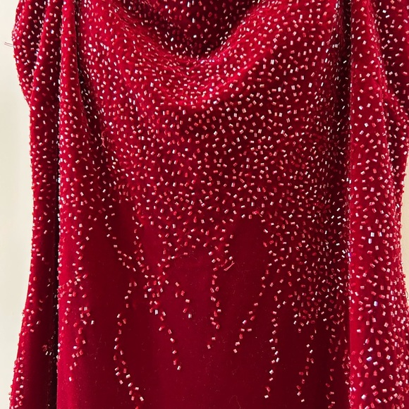 JS Boutique maxi length deep red velvet prom/formal dress. Beaded on front. 14 - Picture 2 of 14